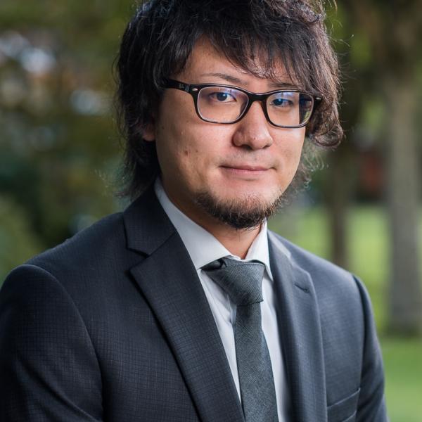 Headshot of Tomoharu Hirota